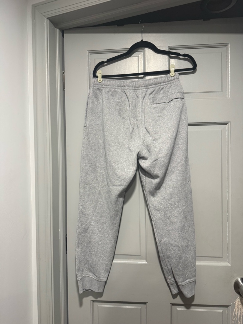 Nike Grey Fleece Joggers Unisex - Picture 2 of 5